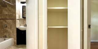 2069 Lacombe Gallery 12