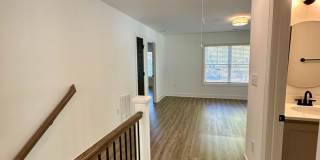 3 Bedroom House with Privacy Fence Gallery 12