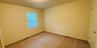 2 Bedroom, 1.5 Bath Townhouse Gallery 15