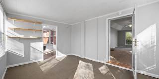 3 Bedroom Pet Friendly Home For Rent! Gallery 16