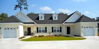 Available August 3rd – 2 Bedroom Duplex at The Hammocks! Gallery 1