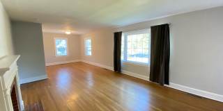 1710 S Elm Street Gallery 9