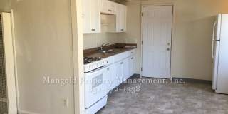 Two Bedroom One Bath House with Garage and Back Yard in Seaside Gallery 4