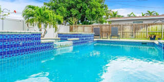 251 SE 8th St Gallery 33