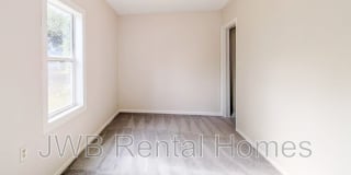 1882 27th St E Gallery 5