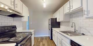 Lakewood Crossing Gallery 8