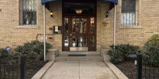 Centrally Located 1BR/1BA Apartment in Adams Morgan – Bright, Modern & Walkable! Gallery 3
