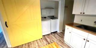 320 Skyland Avenue Gallery 11