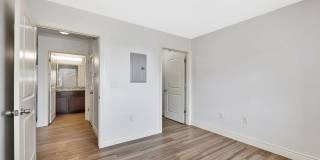 Luxurious One, Two and four-Bedroom Apartment Homes Gallery 11