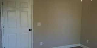 Completely Renovated 3rd Floor condominium with panoramic views GARAGE INCLUDED! Gallery 33