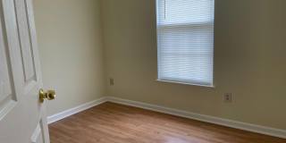 21054 CORNERPOST Square Gallery 10