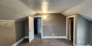 717 S Downing St Gallery 21