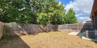 Two Story 3/2.5/2 Duplex close to Creekside Shopping and Entertainment! / Fridge / Fenced in yard /CISD Gallery 33