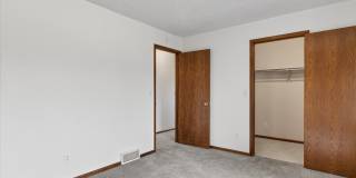 4BR/4BA Updated Home with Finished Basement Suite & Landscaped Yard Gallery 45