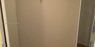 300 N Crestwood Ct N Gallery 15