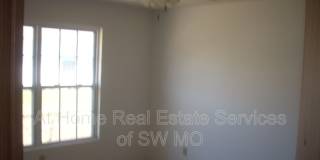 1123 S. Clifton Gallery 6
