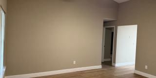 Charming 3-Bedroom 2 -bath  Home in the Mill Run Area Gallery 22