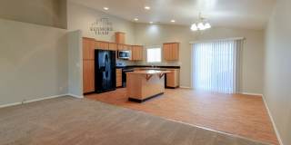3 Bedroom, 2 Bath + an Office Home in West Pasco Gallery 4