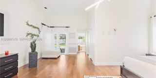 9717 SW 111th Ter Gallery 6