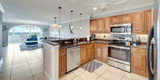 1125 W PEPPERTREE Drive Gallery 9