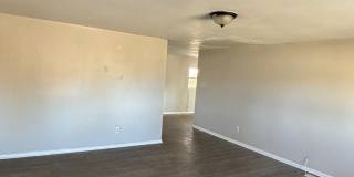 3962 North Mitthoefer Road Gallery 1