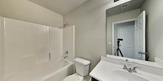 Nice 3 Bed 2 Bath Home in Yukon Schools Gallery 14