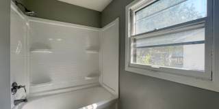 Amazing 7 Bedroom Single Family Home! Gallery 16