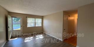 2027 S Kentwood Gallery 8