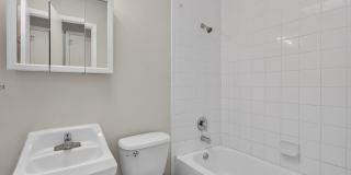 Ranch Home in Santa Monica Neighborhood Gallery 23