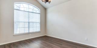 6014 WOODWAY CT Gallery 3
