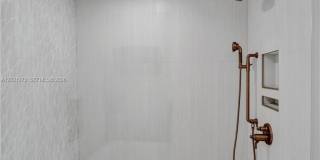 1230 Adams St Gallery 30
