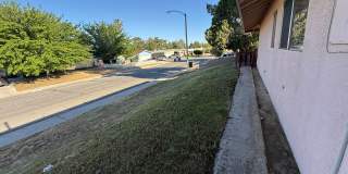 Victorville Green Tree Home- Refurbished 4 Bedrooms, 2 Bathrooms, New Paint, Gallery 41