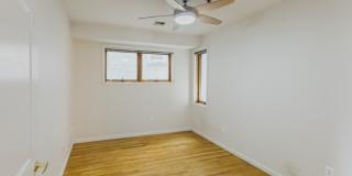 323 Jackson St Gallery 18