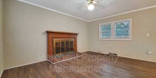 11 Carolina Avenue Gallery 16
