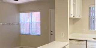 12500 NE 5th Ave Gallery 6