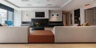 Lincoln Square Gallery 22