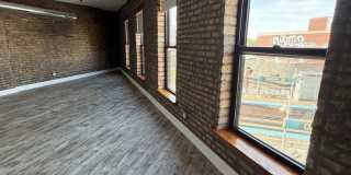 1572 N Milwaukee Avenue Gallery 6