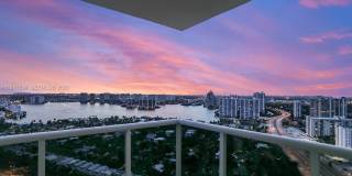 19111 Collins Ave Gallery 29