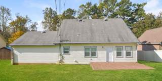 415 Congress Drive Gallery 12