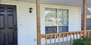 N Willow Dr Duplex Gallery 1