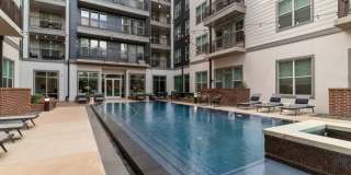 Stella Apartments Uptown Gallery 10