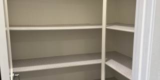 140 Farmhouse Drive Gallery 5