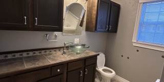 109 East North Street Gallery 14