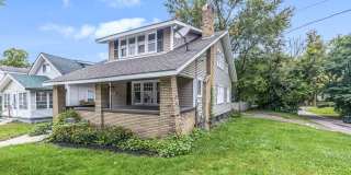357 Cedar St NE Gallery 1
