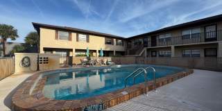 2/1.5 in Concord Condominiums Gallery 6