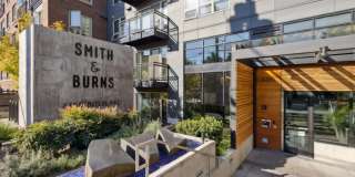 Smith & Burns Gallery 28