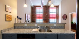 Pacific Mill Lofts Gallery 37