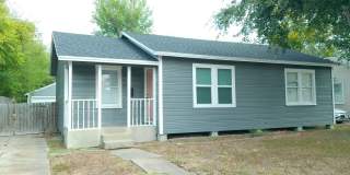 1046 Chamberlain - 2/Bed 1/Bath - $1500/month 1046 Chamberlain - 2/Bed 1/Bath - $1500/month Gallery 1