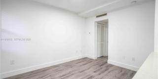 1950 NW 2nd Ct Gallery 5