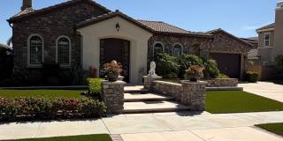 Gorgeous Home Overlooking Lake and Mountain Views!! Gallery 1